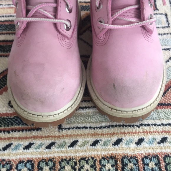 youth pink timberland boots